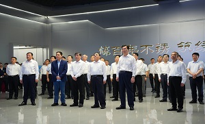 封面-8